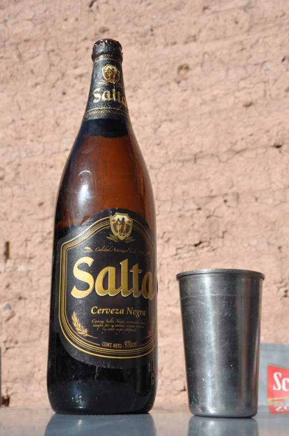 Cerveja escura produzida na região de Salta (em Tilcara - Argentina)